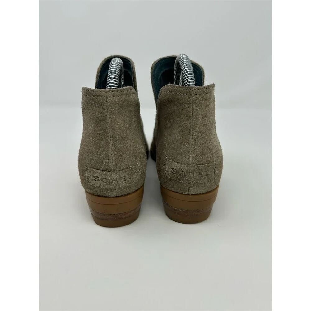 SOREL Lolla II Cut Out Ankle Booties Womens Beige Slip-On Lug Sole Size 7